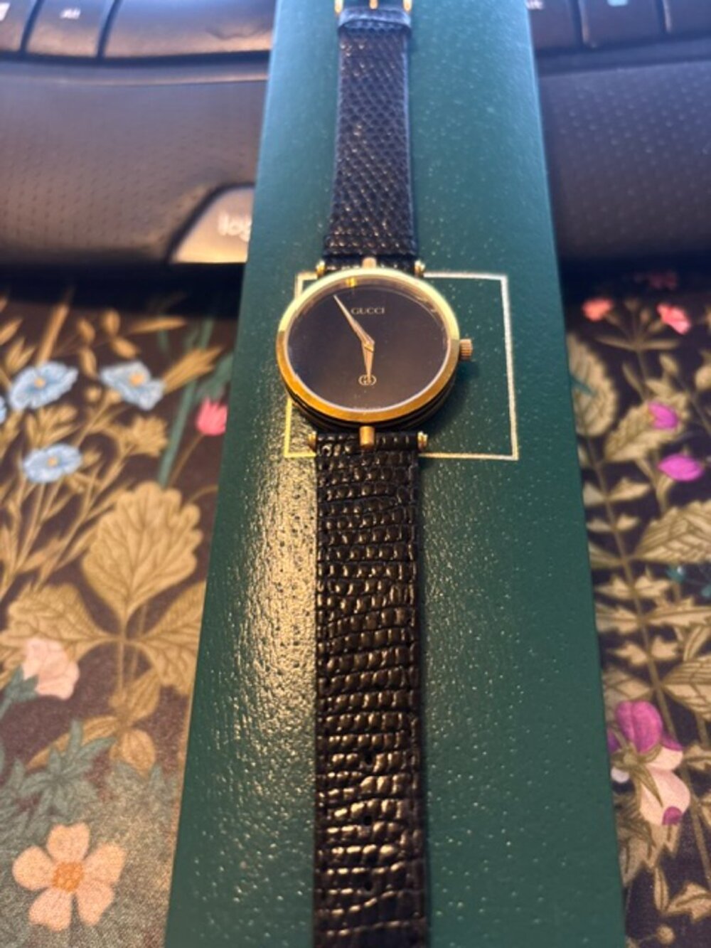 Vintage 1990's Women's Gucci Watch